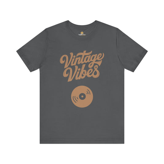 Grey t-shirt with 'Vintage Vibes' text and vinyl record retro design
